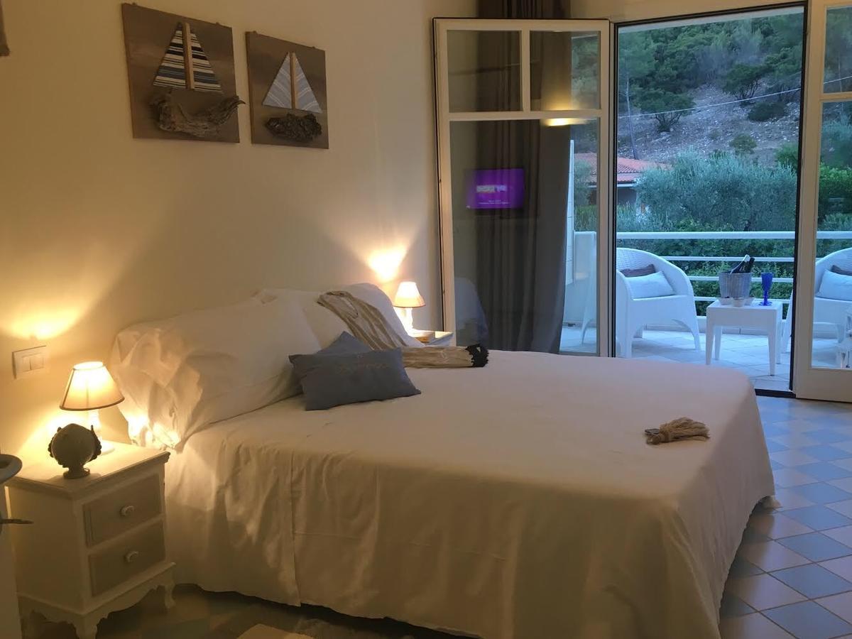Baia Dei Mergoli Hotel Mattinata Buitenkant foto